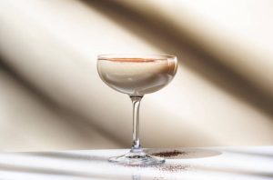 Lire la suite à propos de l’article Recette du cocktail Aggravation